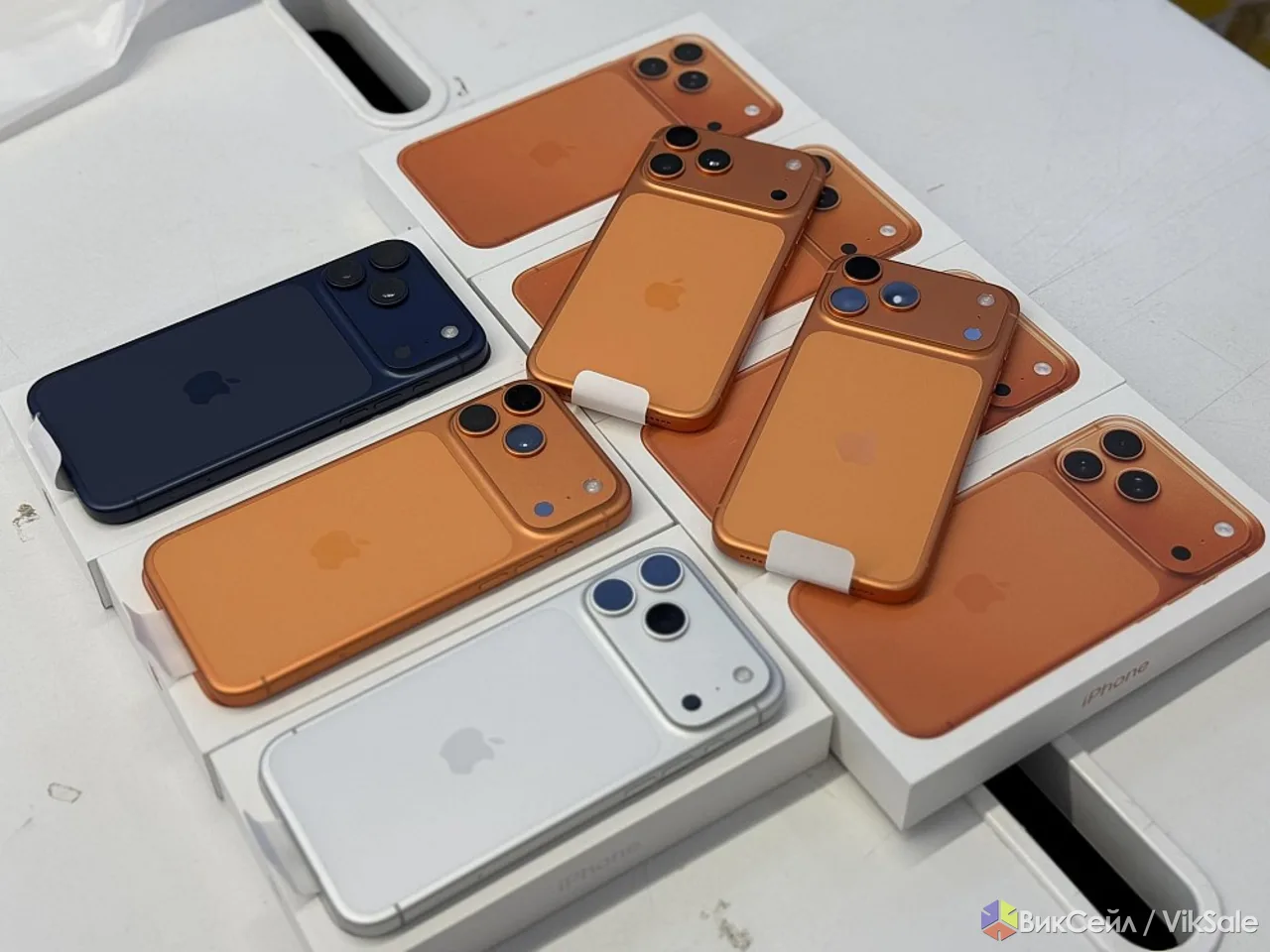 Apple iPhone 17 Pro Max, iPhone 17 Pro, iPhone 17 , iPhone Air , iPhone 16 Pro Max, iPhone 16 Pro